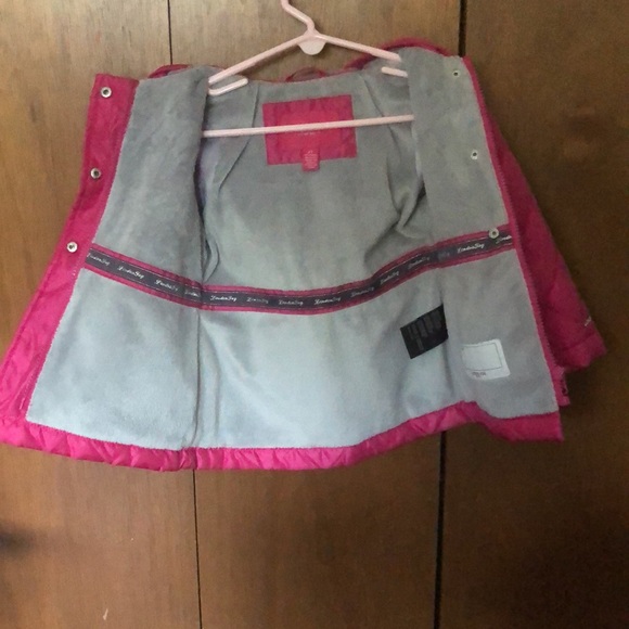 LONDON FOG BABY COAT SIZE 2 T! NEW WITHOUT TAGS ON IT! NEVER WORN! - Picture 3 of 4